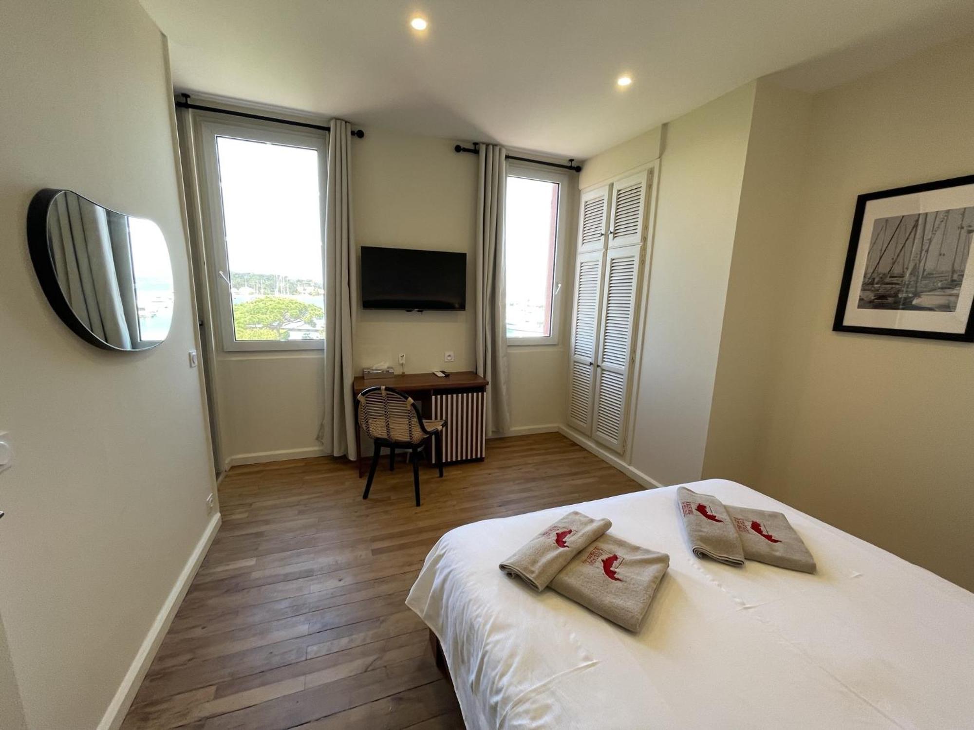 L'Oustaou De Porquerolles Hotel Room photo